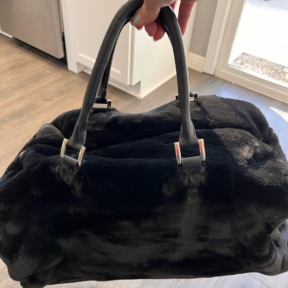 Z Gallerie Natasha weekender fur tote bag - Picture 2 of 14